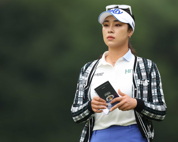 <b>하이트 진로 챔피언십</b> 윤이나 황유민 <b>박도영</b> 규칙 위반 논란... 