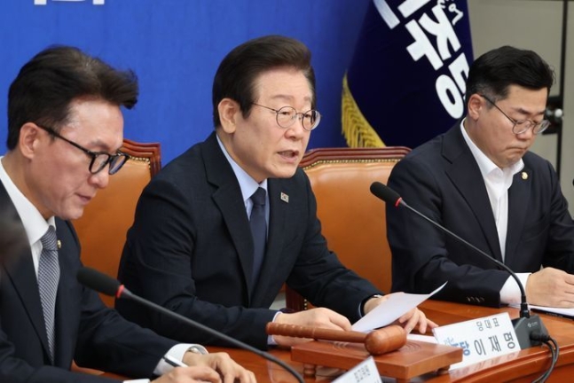 금투세 유예에 ‘무게추’…증권사 안도 속 호재 기대감 금투세 유예에 ‘무게추’…증권사 안도 속 호재 기대감
