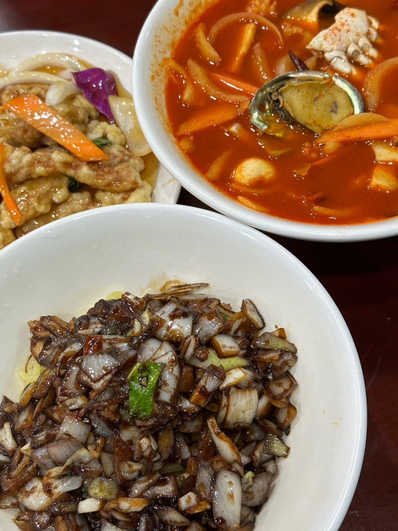 25년 전통의 제주중식당 | 제주시 노형동 ‘래원’