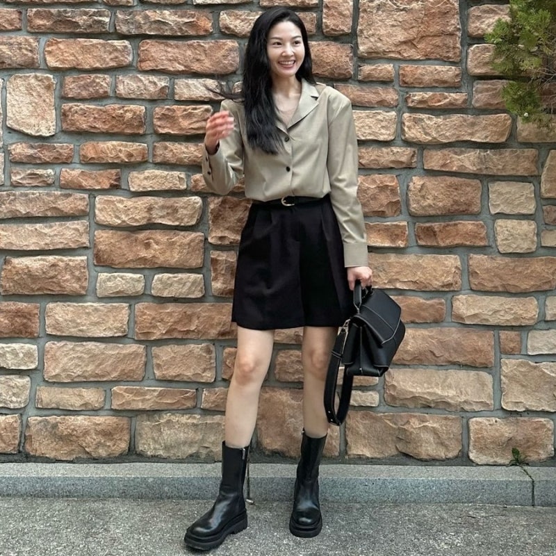 전진❤️류이서 40대 가을 결혼식 하객룩 패션 속 블라우스코디 어디꺼?