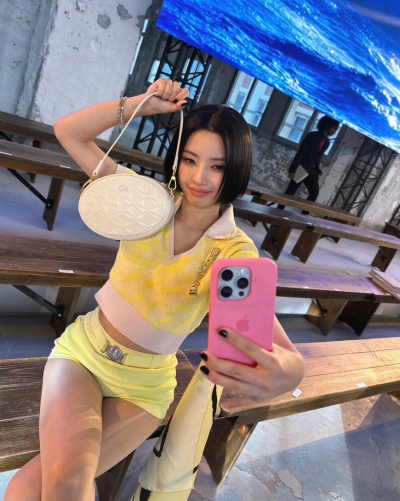 여자아이들 전소연 라코스테 옐로우룩 숏바지 아찔 프로필 나이