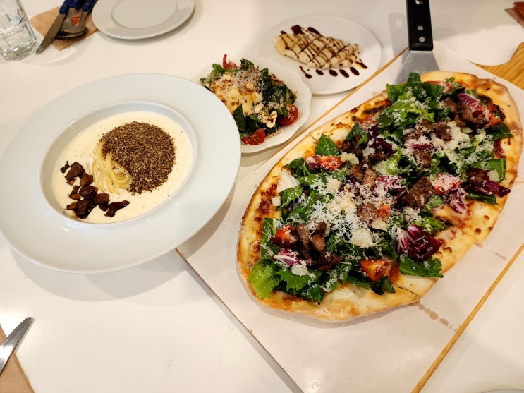 세컨디포레스트 안산중앙점 들깨크림파스타 스테이크피자 맛집 다녀오기