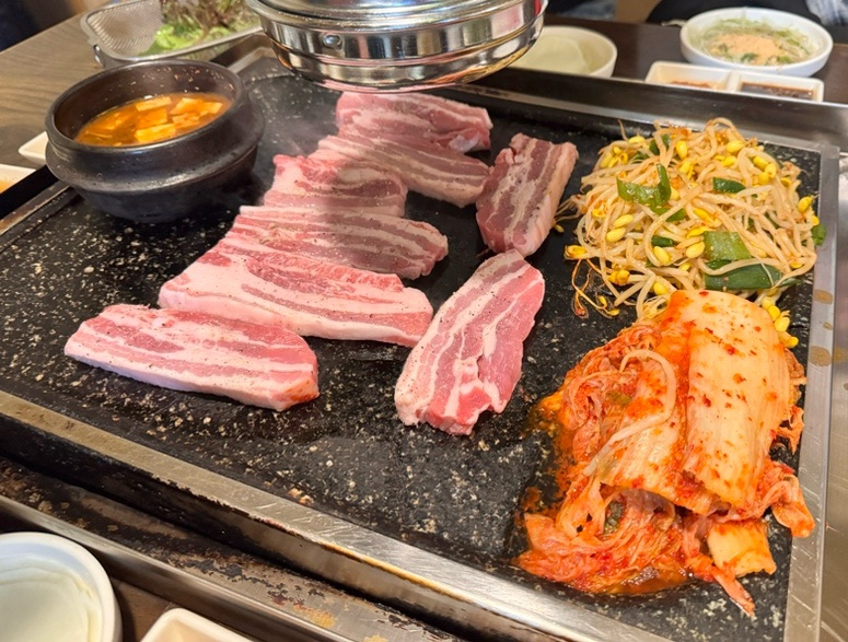 곱돌생삼겹살 사진 2