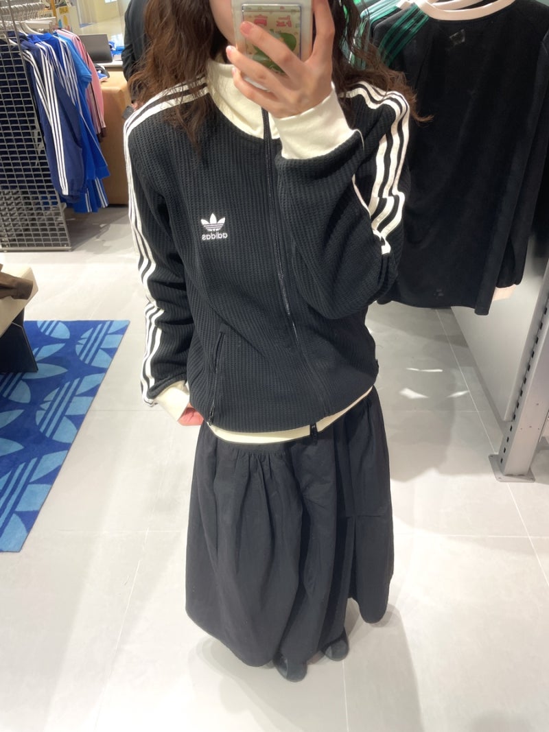 Adidas Waffle Jersey Zip-Up Track Top (Black): Styling & Size Review | Worn by aespa Winter & RIIZE Eunseok