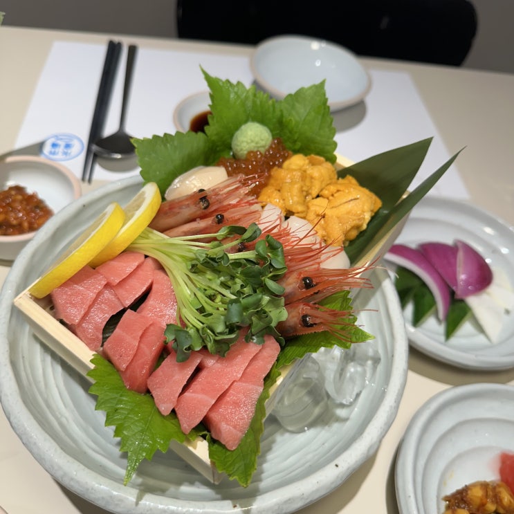  광화문 맛집 무교동 참치는 오복수산참치 회식장소 일식당 어때