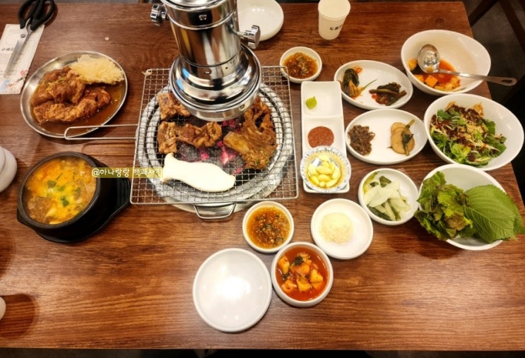  [경기 안양] 푸짐한 밑반찬과 넓은매장 인덕원고깃집 두툼한가 본점