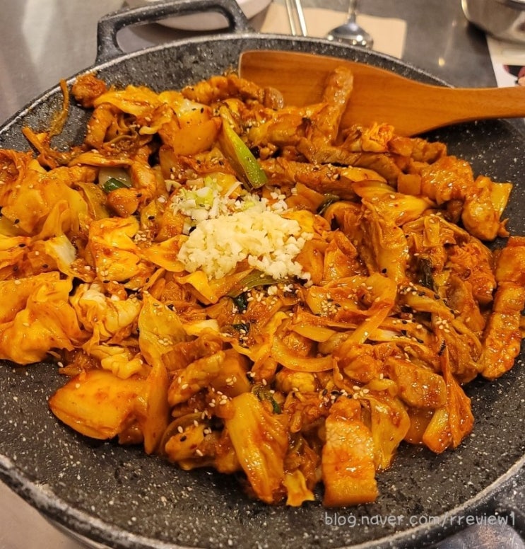  삼산회관 운정맛집 돼지고기김치구이 솔직후기!(셀프 볶음밥)