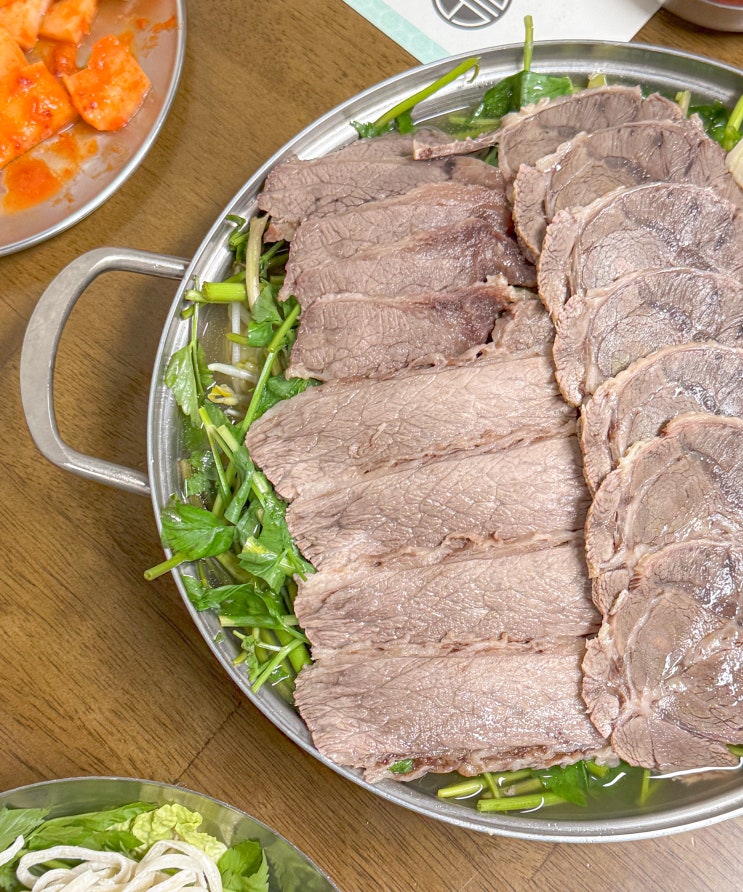  성수동 핫플 맛집 능동미나리 성수 뜨끈한 국물 요리 전골 식당