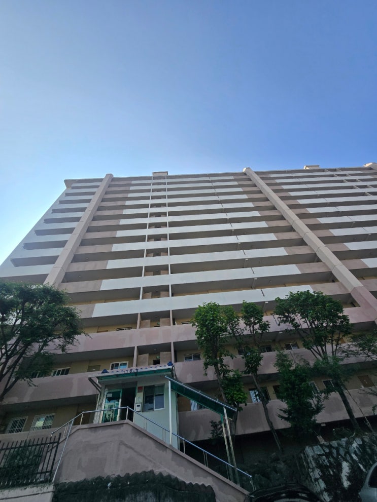  서울시 성동구 옥수동 한남하이츠 아파트 8동 세면대 교체 입니다.