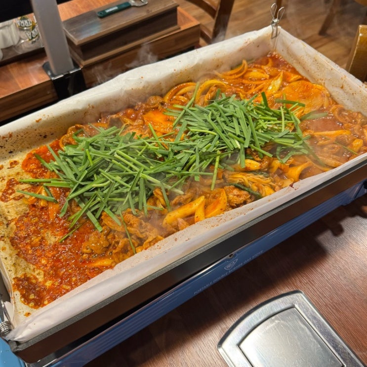  발산역 맛집 오리주물럭 맛있는 덕본계 마곡본점
