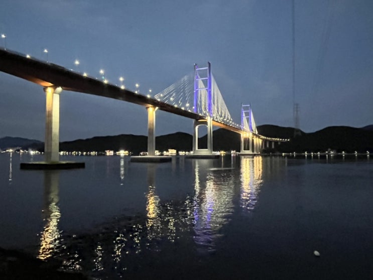  고양이 공원이라고 해도 될듯한, 가포 해안변 공원