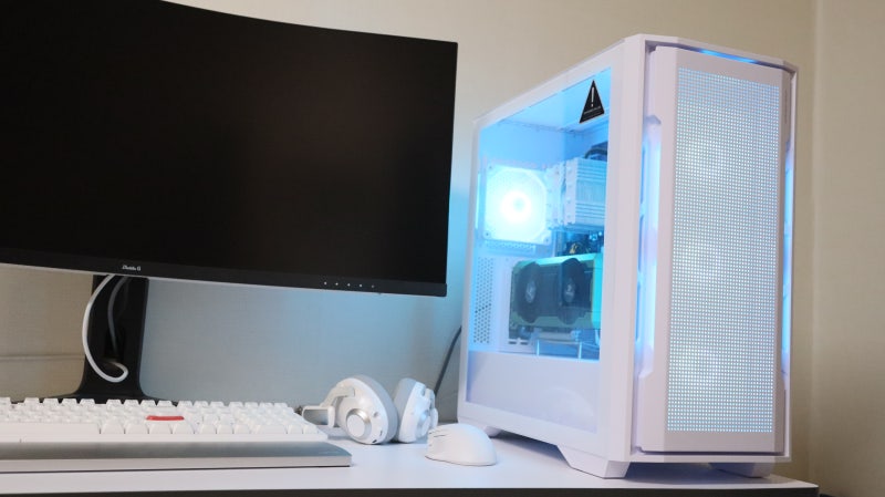 쿠거 유니페이스 COUGAR UNIFACE RGB 화이트 PC 케이스 리뷰