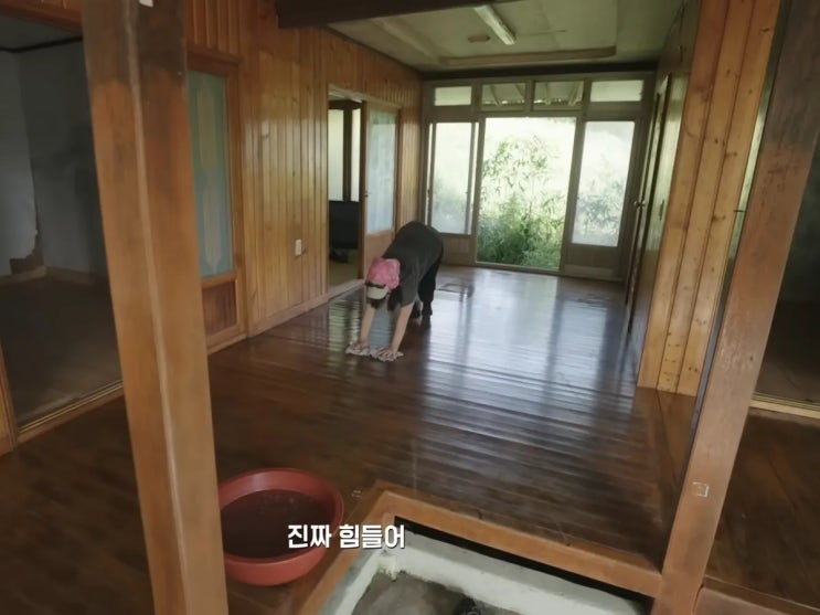  갸름한 턱선, 경수진 님의 부기 빼는 방법은?