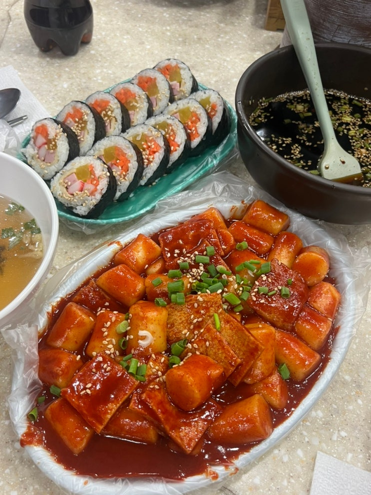  [대학로 맛집 / 나누미떡볶이] 대학로 놀러 온다면 한 번쯤 가볼 만한 서울 3대 유명 떡볶이 대학로 “나누미떡볶이”