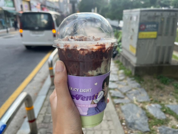  더벤티 메뉴 추천 멜팅초코 피스타치오 가격, 칼로리, 내돈내산 솔직후기!