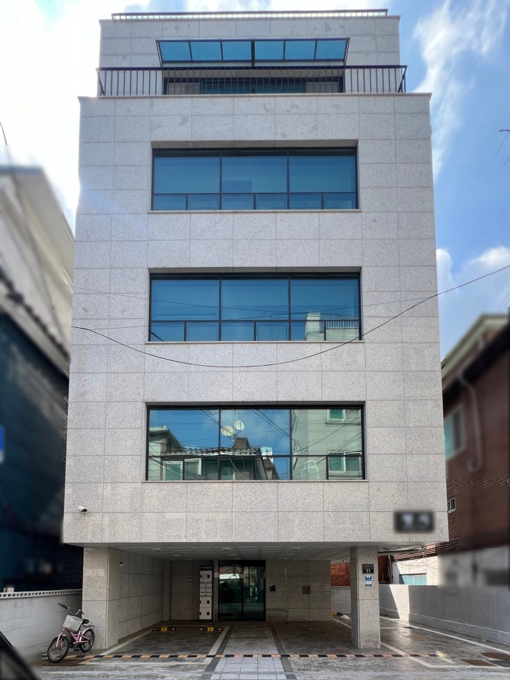  64평 성산동 홍대사무실 통임대. 가성비 만점 미니사옥 주차4대.