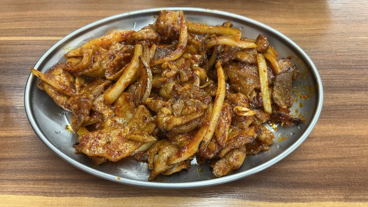  신림 제육볶음 혼밥, 송씨제육 (신림역 쌈밥 밥집)