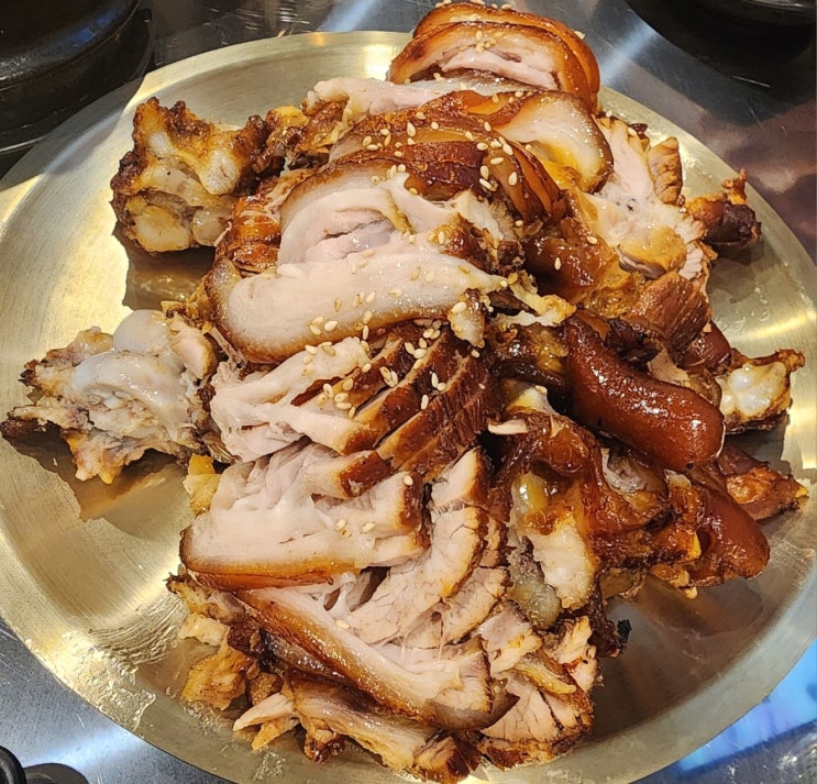  참숯에 구운 무한족발 - 새로 오픈한 상일동 족발집! 족발은 맛있는데 다른게 아쉽네