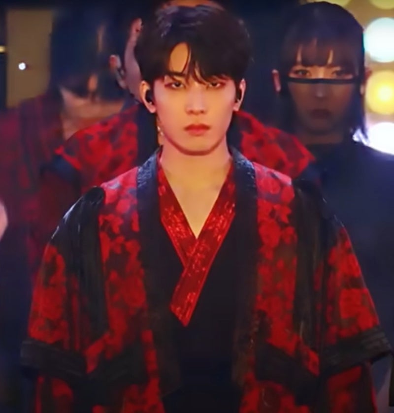 [SEVENTEEN 圓佑] 一年前的今天，傳奇般的TMA舞台