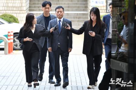 '티메프 사태' <b>구영배</b> <b>큐텐</b> 대표  <b>영장</b>실질심사 출석