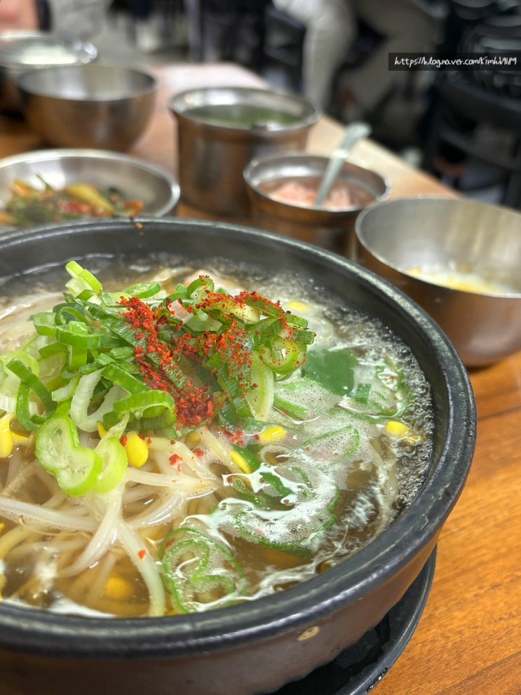  서울숲 근처 뚝섬역 해장맛집 비사벌 전주 콩나물 국밥