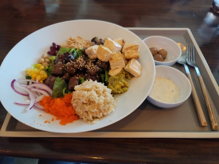  건강한 점심 데이트 모임장소로 최고인 분위기 맛집여행, 서울맛집 서울역맛집 만리동맛집 빈공간(VIN GONG GAN)