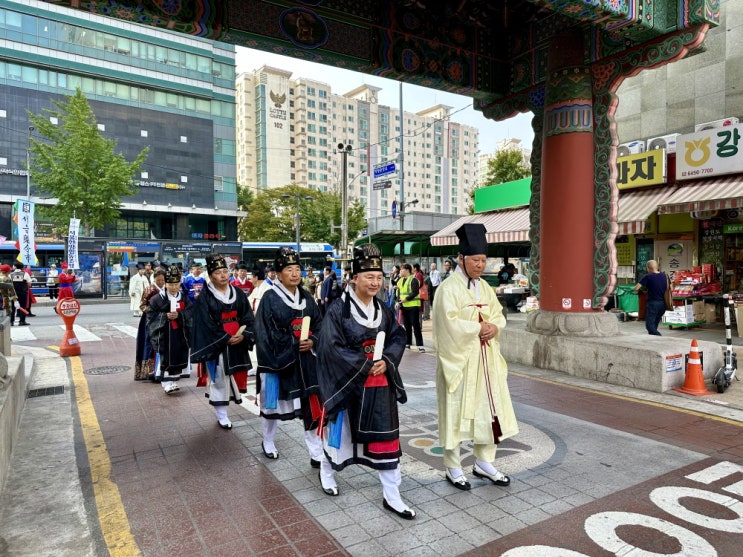 뉴스보고- 이병윤 교통위원장, <b>서울약령시 한방문화축제</b>... 