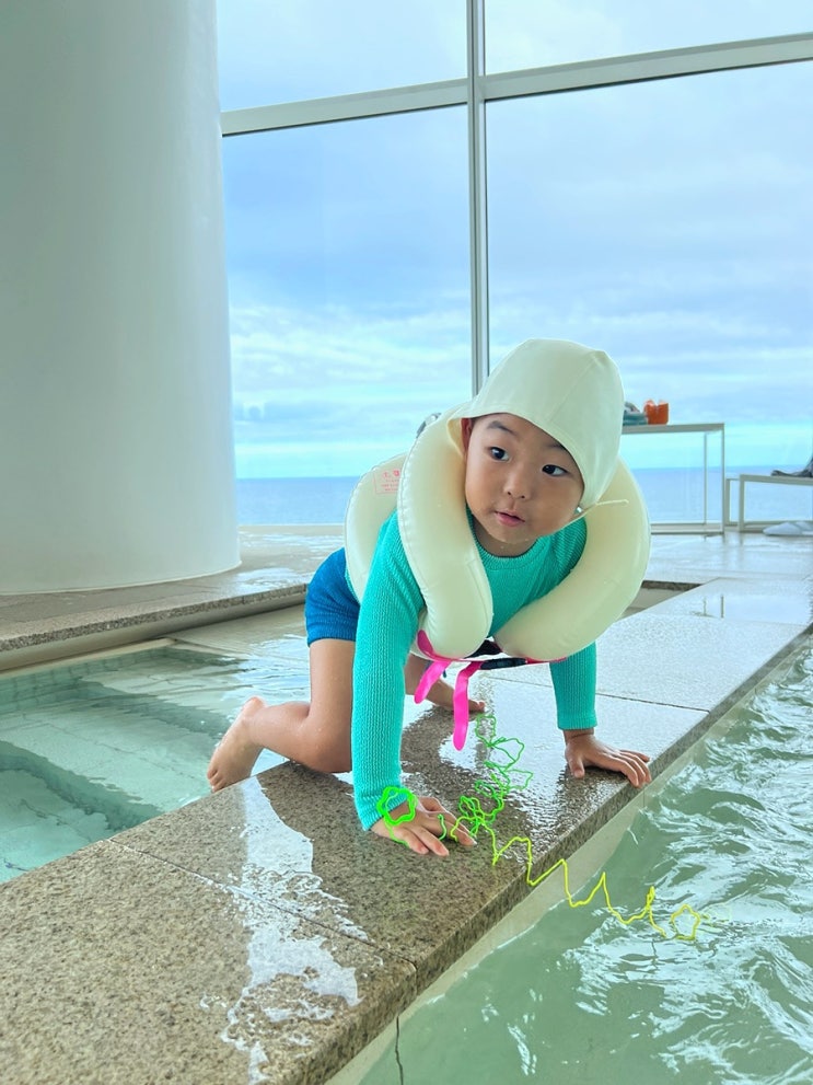  아이랑 아빠랑 둘이서 씨마크 호텔 강릉 여행 꽉찬 일정 (수영장/룸서비스/조식뷔페/키즈클럽/더샵)