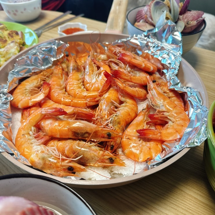  10월 어느날 집들이 초대받다 + 대하/ 모둠전/갈비/조개탕 즐기기
