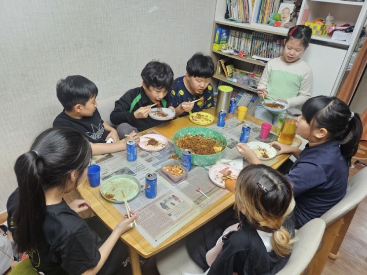  세븐일레븐 신상품 불짜계치 (그릇이 탐남)