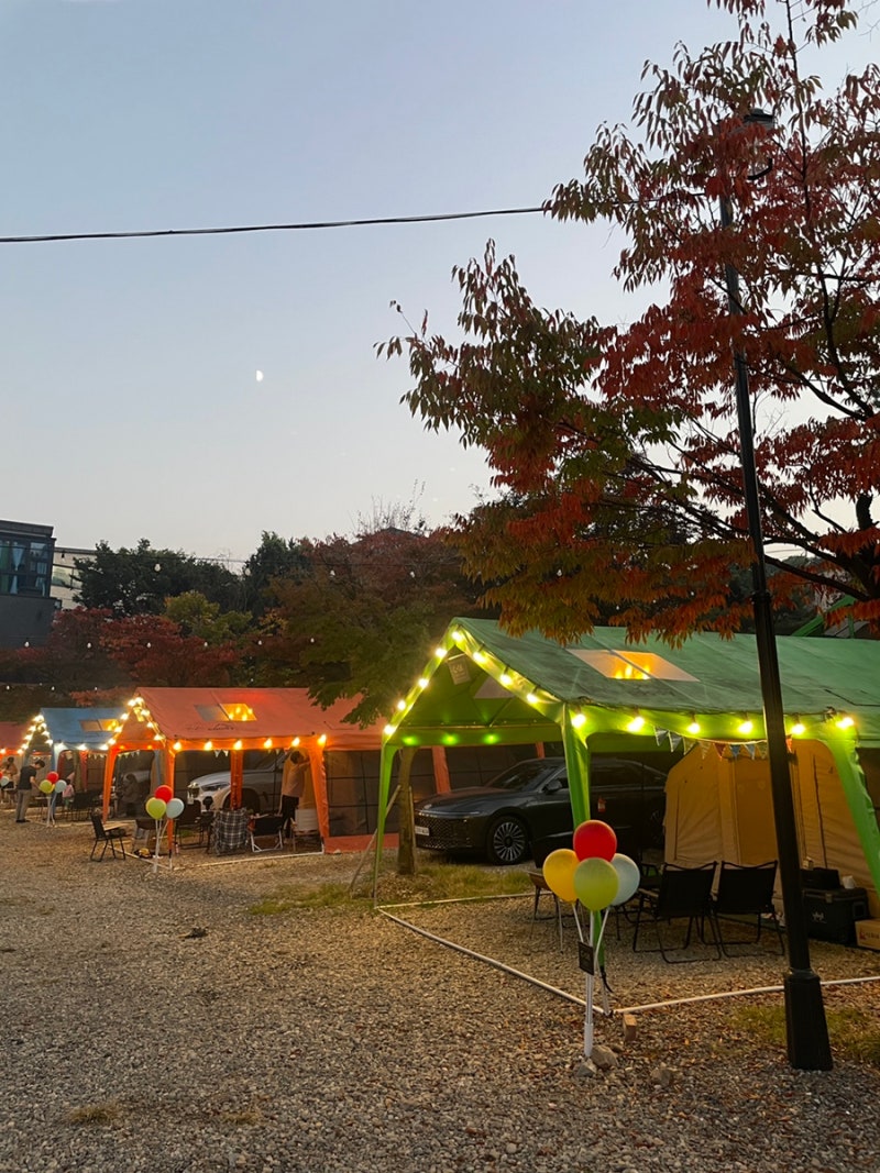서울근교 당일 가성비 글램핑 캠핑장 카라반 '김포한강오토캠핑장' 에어텐트 A-7 명당 후기