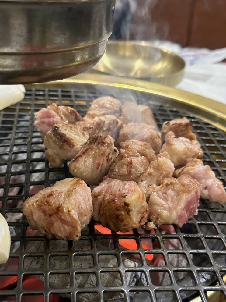  금성회관 약수역직영점ㅣ목살 눈꽃살 육회비빔밥 모두 맛있는 약수 고기집 리얼후기
