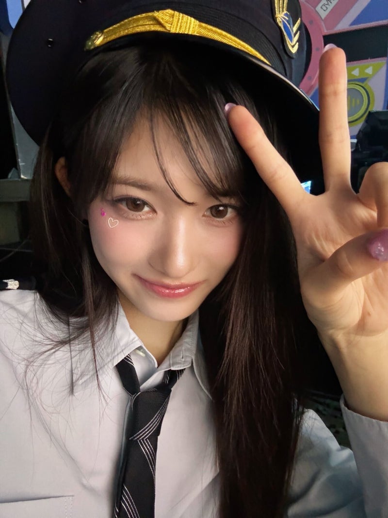 IVEメンバー別写真集：セルカ、他撮り、インスタ、ツイッター（ユジン、ウォニョン、リズ、イソ、ガウル、レイ）壁紙など