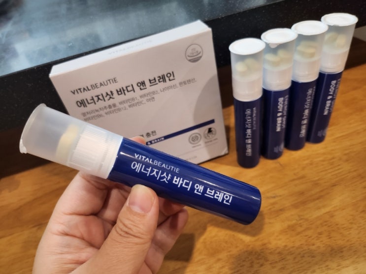  집중력 개선을 위한 40대 직장인 비타민영양제 에너지샷 바디 앤 브레인