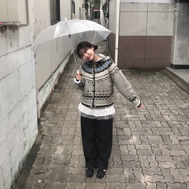 유라고 Jacquard hoodie cardigan 착용 후기
