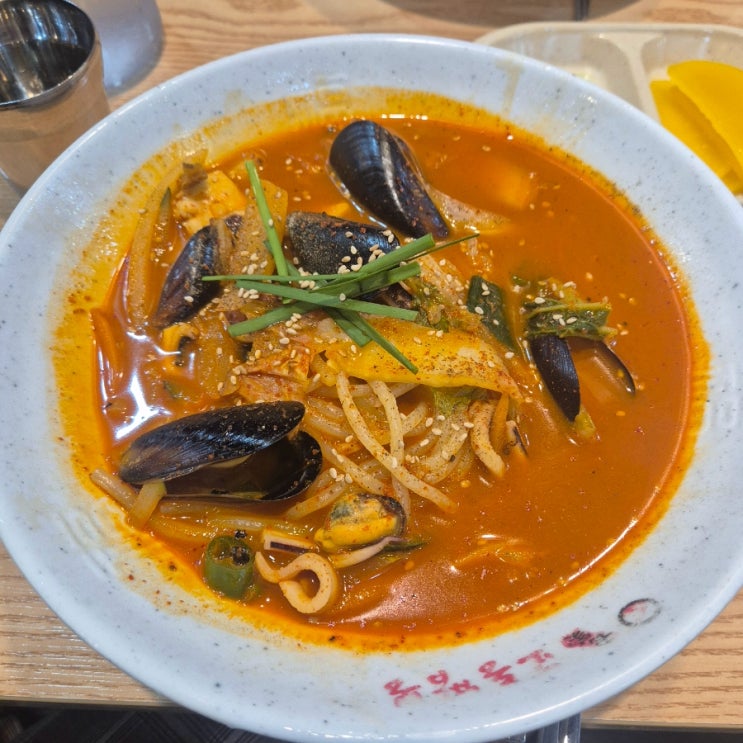  남대문시장 짬뽕 맛있는 곳 '명가교동짬뽕 회현역남대문1호점'