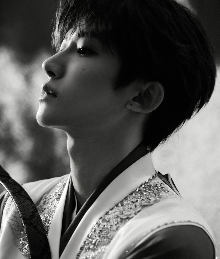 Q. 미모로 압살해도 되는 건가요? Q. 미모로 압살해도 되는 건가요?