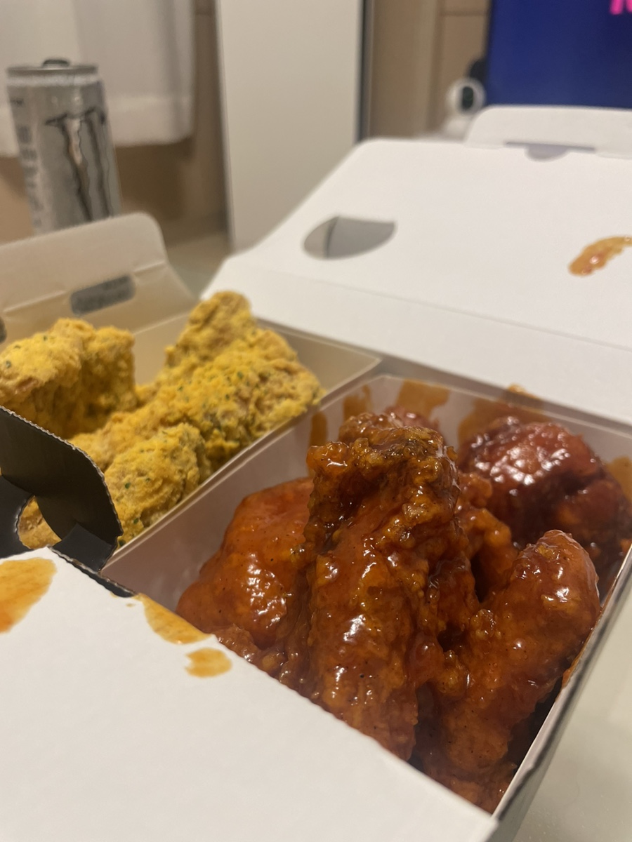 치킨마루 중동점 사진 6