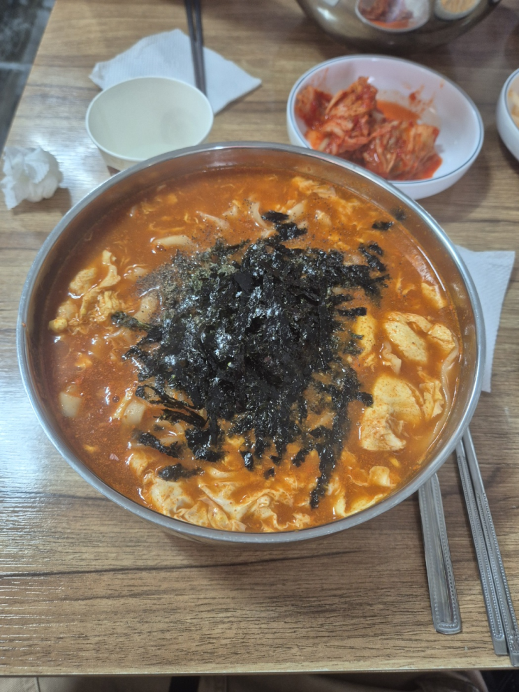  [송파구 석촌동] 장칼집 (25번째 방문, 오늘은 좀 라이트했지만 역시나 대체불가능한 장칼국수)