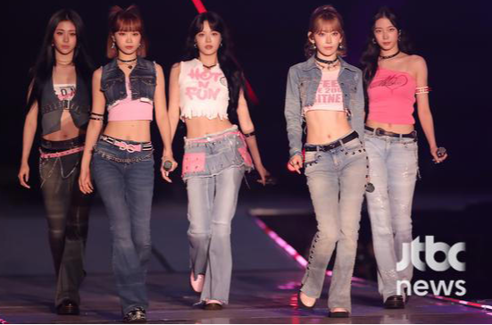 르세라핌, '<b>골든 웨이브</b> 인 <b>도쿄</b>'에서 완벽한 무대 선보여