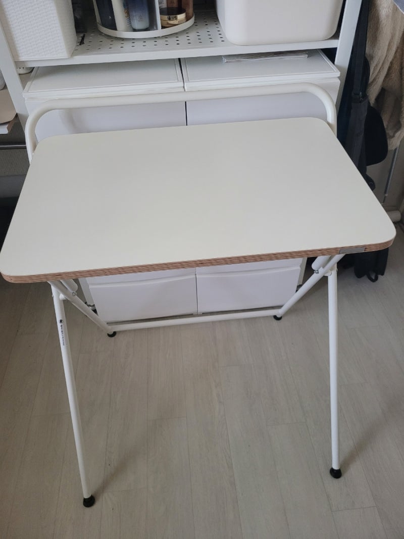 소프시스 접이식 책상 간이테이블 좁은 방에 딱이네요