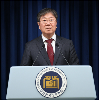 윤 대통령, <b>주중 대사에 김대기</b> 전 <b>비서실장</b> 내정