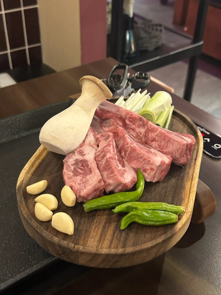  수지구청 양갈비맛집 릴리레스토 숄더렉