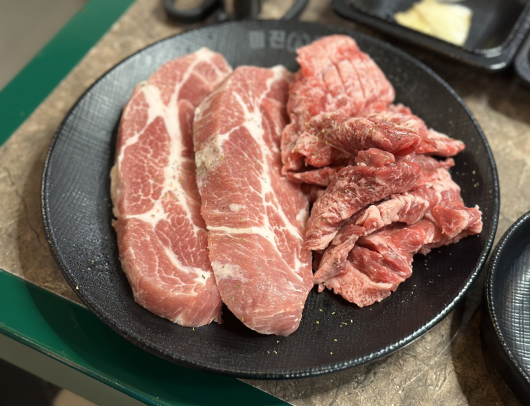  영등포역 가성비 맛집 (feat. 이베리코) | 미진축산 영등포역점