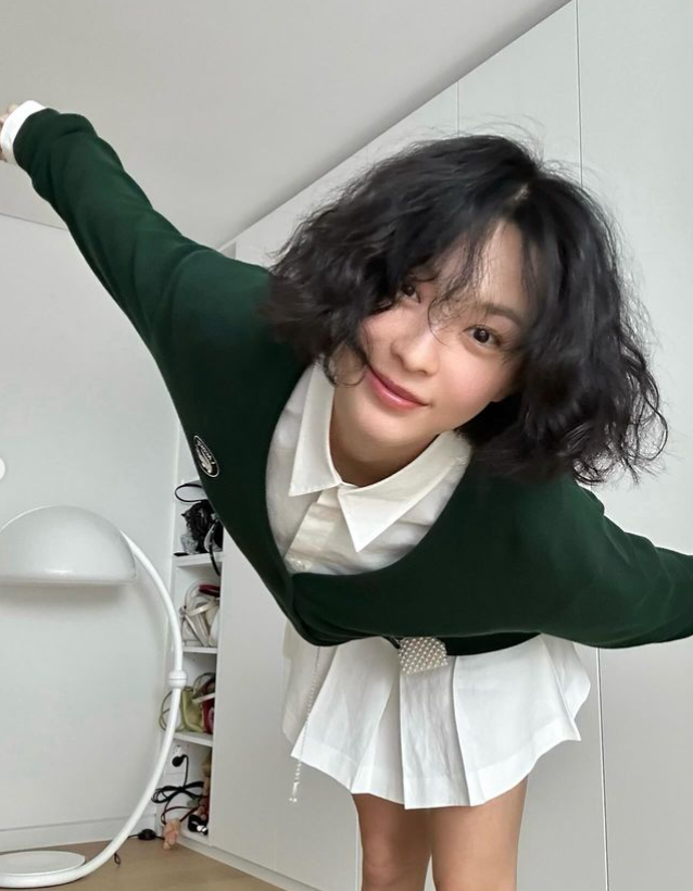 라코스테 여자 니트 가디건 김수미 x 무신사 링스링스 가디건 가격은?