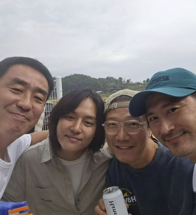 양세종 아닌줄…머리 기르고 확 달라진 얼굴
