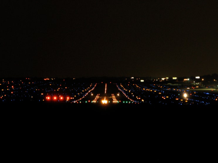  [AIM 2-1-5] 활주로 내부등화 (In-runway Lighting)