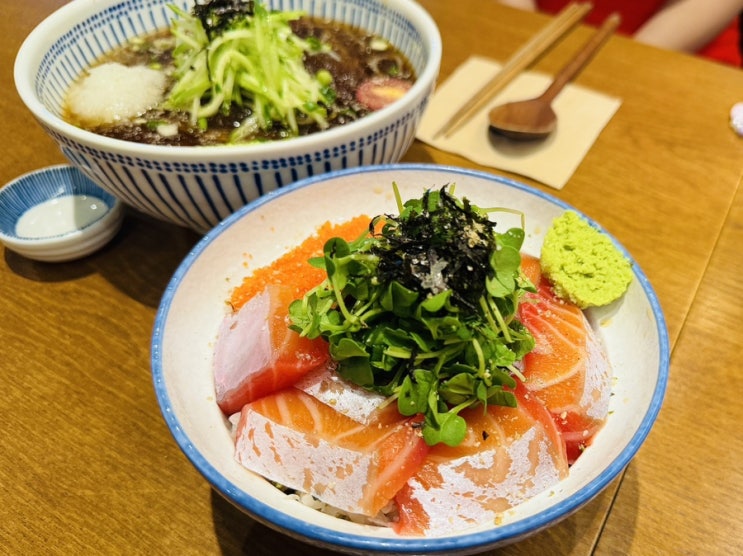  일산 화정역 맛집 소바동 맛있는 연어뱃살동과 냉소바 화정동 점심추천