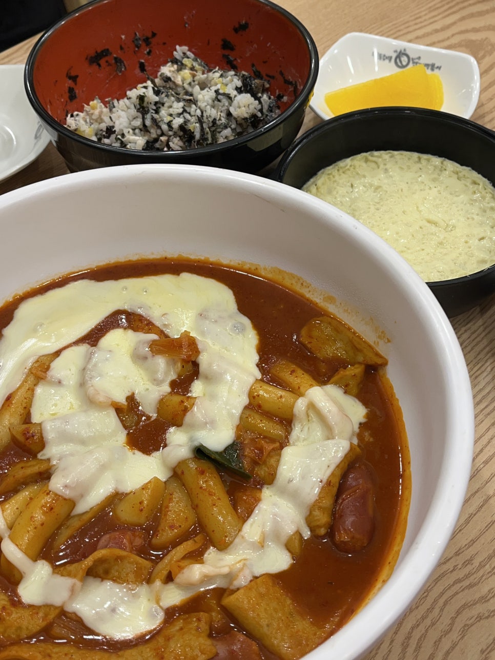 동대문엽기떡볶이 구반포점 사진 1