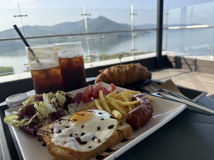  용인 물멍카페 라쿠스 205